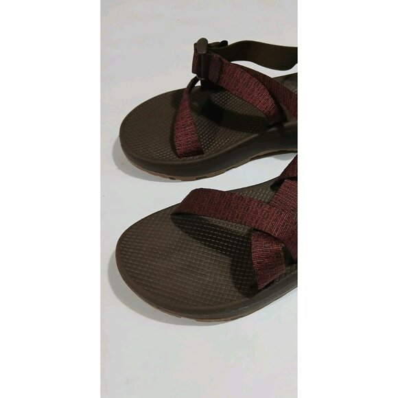 Chaco Cloud Z Sport Sandals Size 10 Burgundy Water Active Hike Buckle - Picture 2 of 11